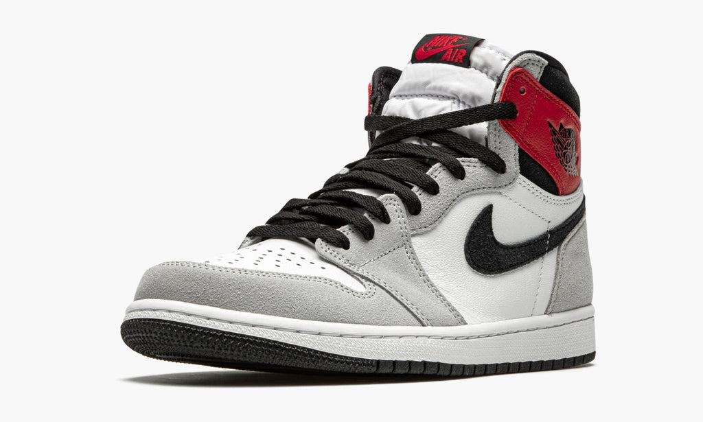 Air Jordan 1 Retro High OG “Light Smoke Grey” Sneakers - All-Day Comfort
