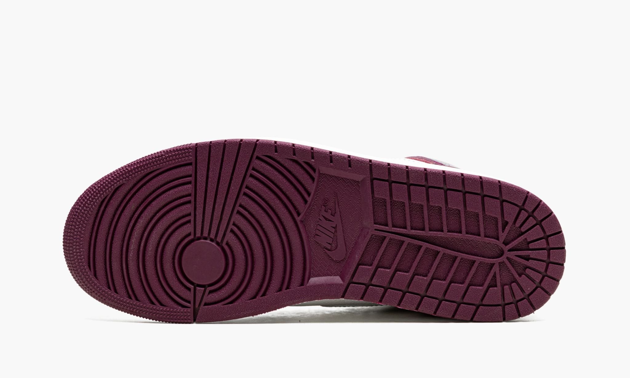 Air Jordan 1 Retro High OG Bordeaux Sneakers - Court Classic