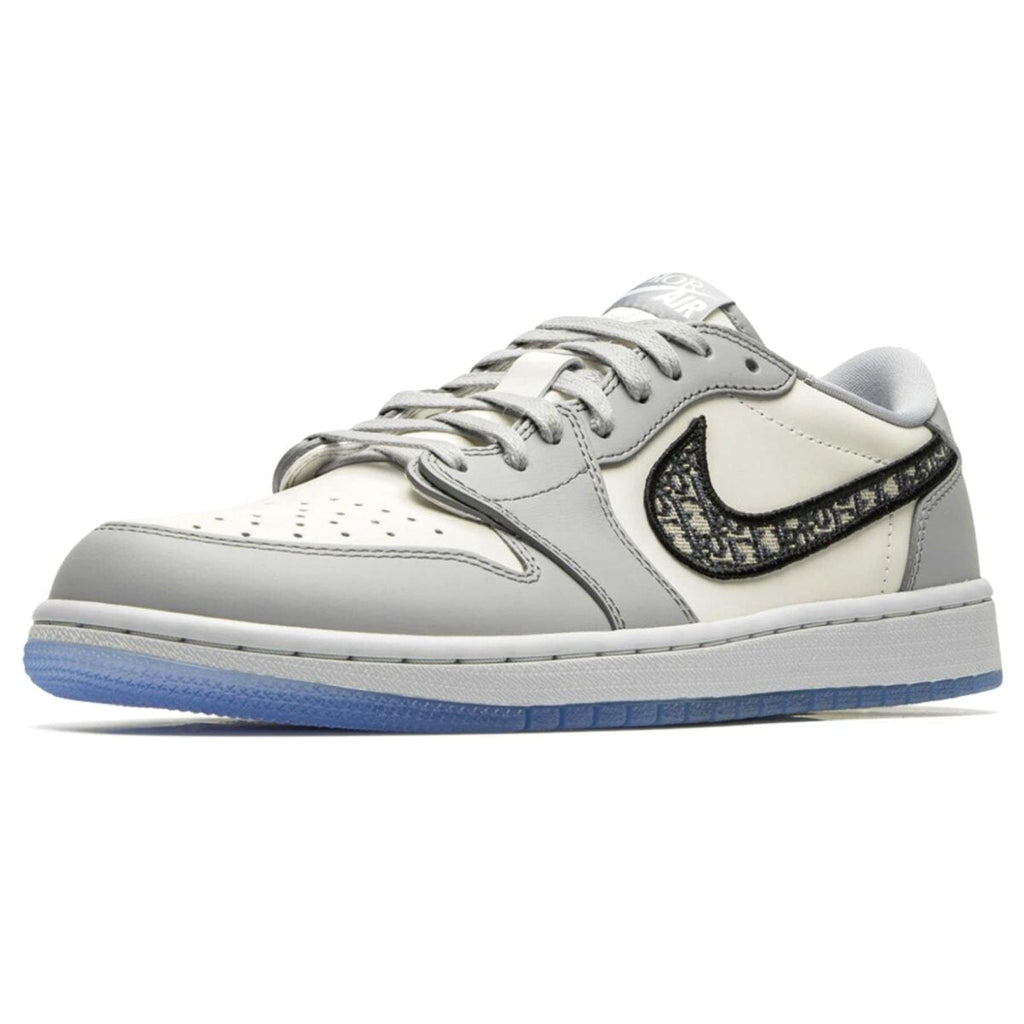 Jordan 1 Retro Low Sneakers - Fresh Drop | Street Style